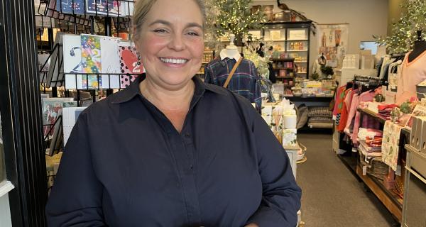 Taylor and Francis Co - Paula